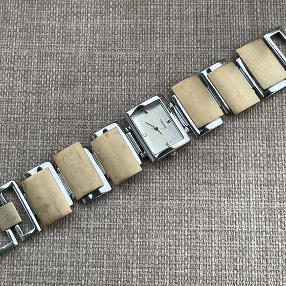 Fossil F2 Women Wristwatch Analog Quartz Ladies Gold/Silver Watch ES-1866 - Picture 5 of 10